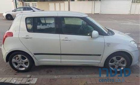 2007' Suzuki Swift סוזוקי סוויפט photo #1