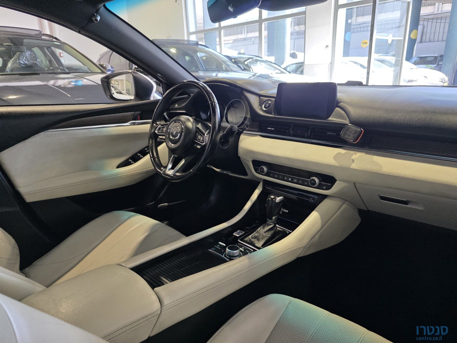 2022' Mazda 6 Luxury photo #4