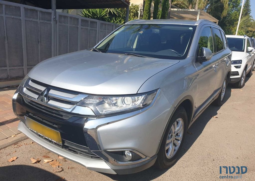 2015' Mitsubishi Outlander מיצובישי אאוטלנדר photo #2