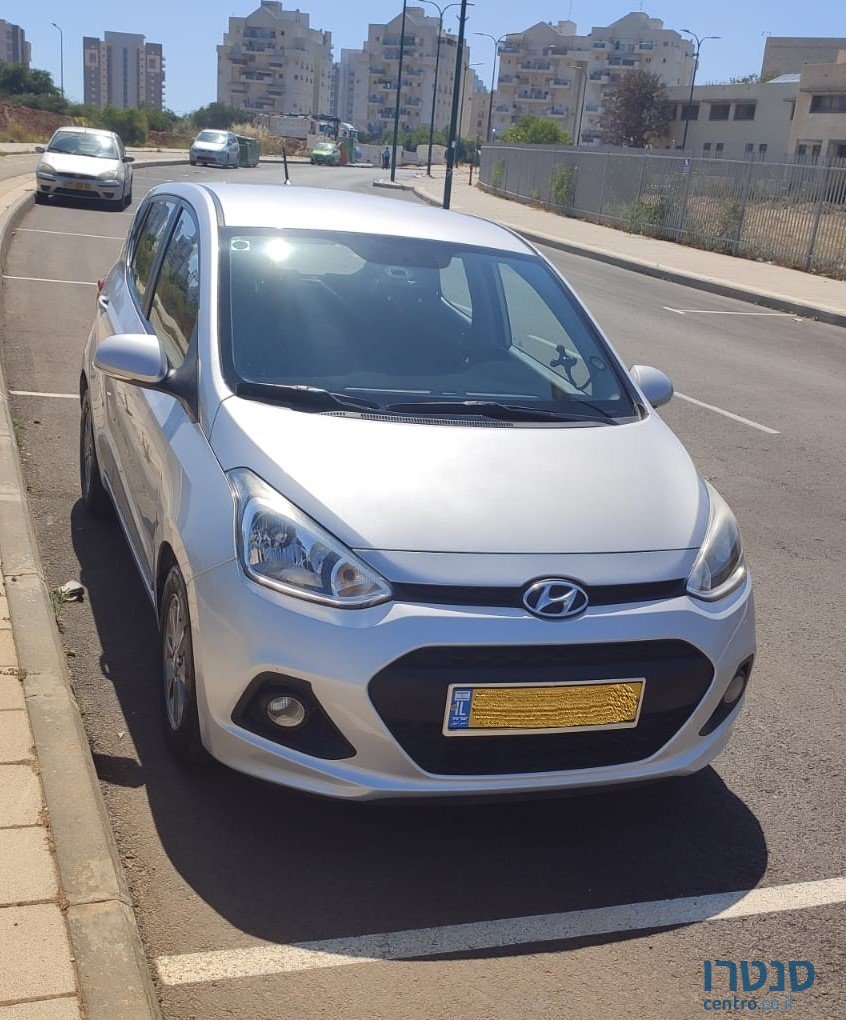 2015' Hyundai i10 Supreme photo #4