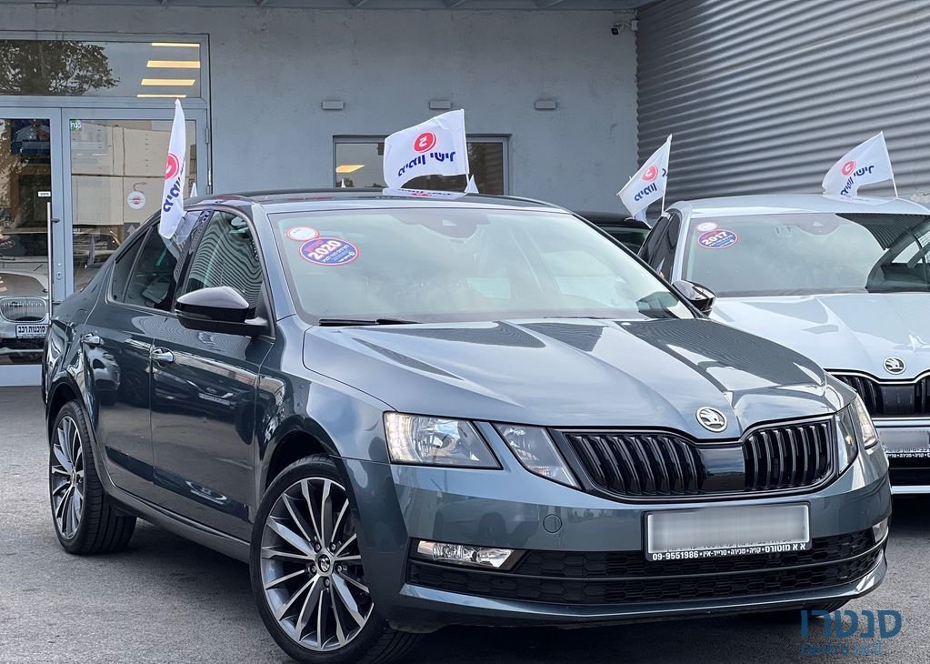 2020' Skoda Octavia סקודה אוקטביה photo #2