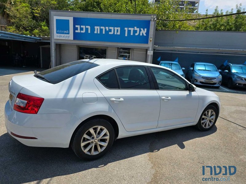 2020' Skoda Octavia סקודה אוקטביה photo #2