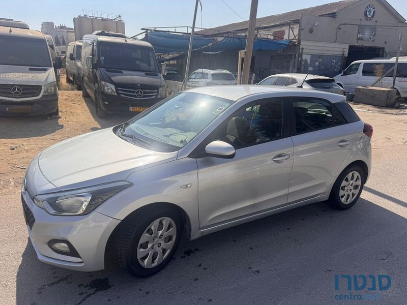 2020' Hyundai i20 יונדאי photo #2