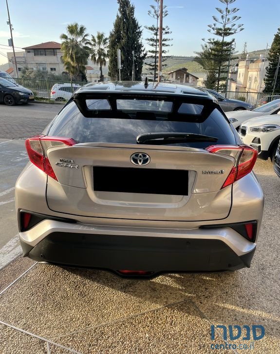 2017' Toyota C-Hr טויוטה photo #3