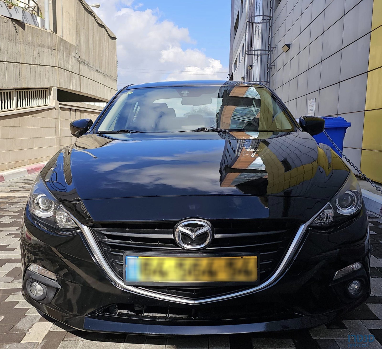 2015' Mazda 3 photo #1