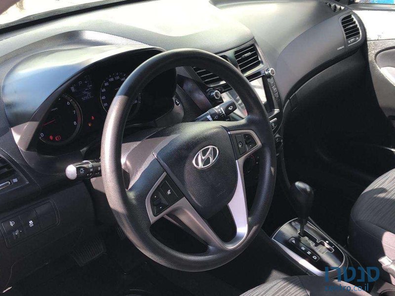 2017' Hyundai i25 יונדאי I25 photo #3