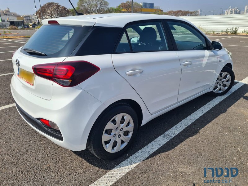 2020' Hyundai i20 יונדאי photo #2