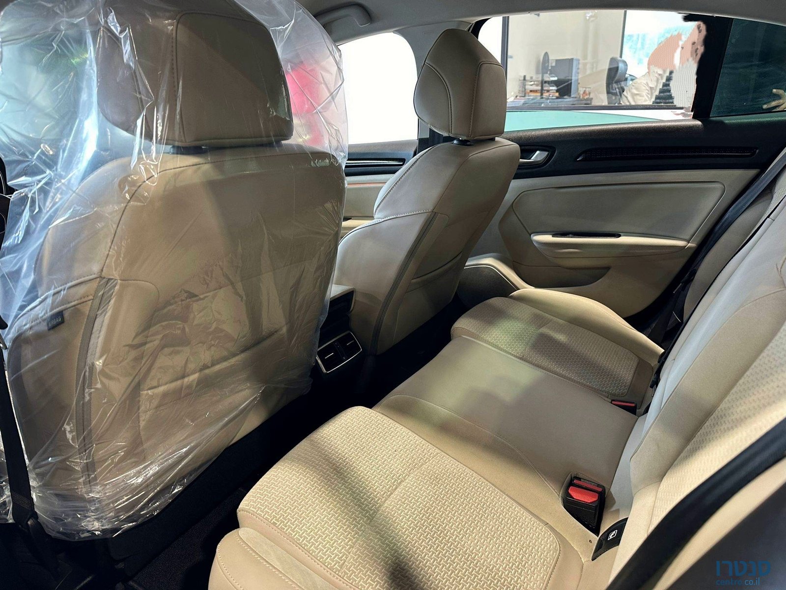 2021' Renault Megane photo #6