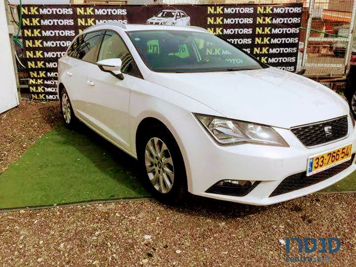 2015' SEAT Leon photo #1