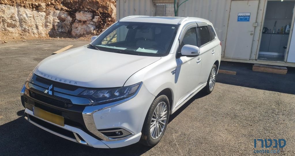 2019' Mitsubishi Outlander מיצובישי אאוטלנדר photo #1