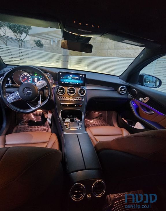 2022' Mercedes-Benz Glc-Class מרצדס photo #1