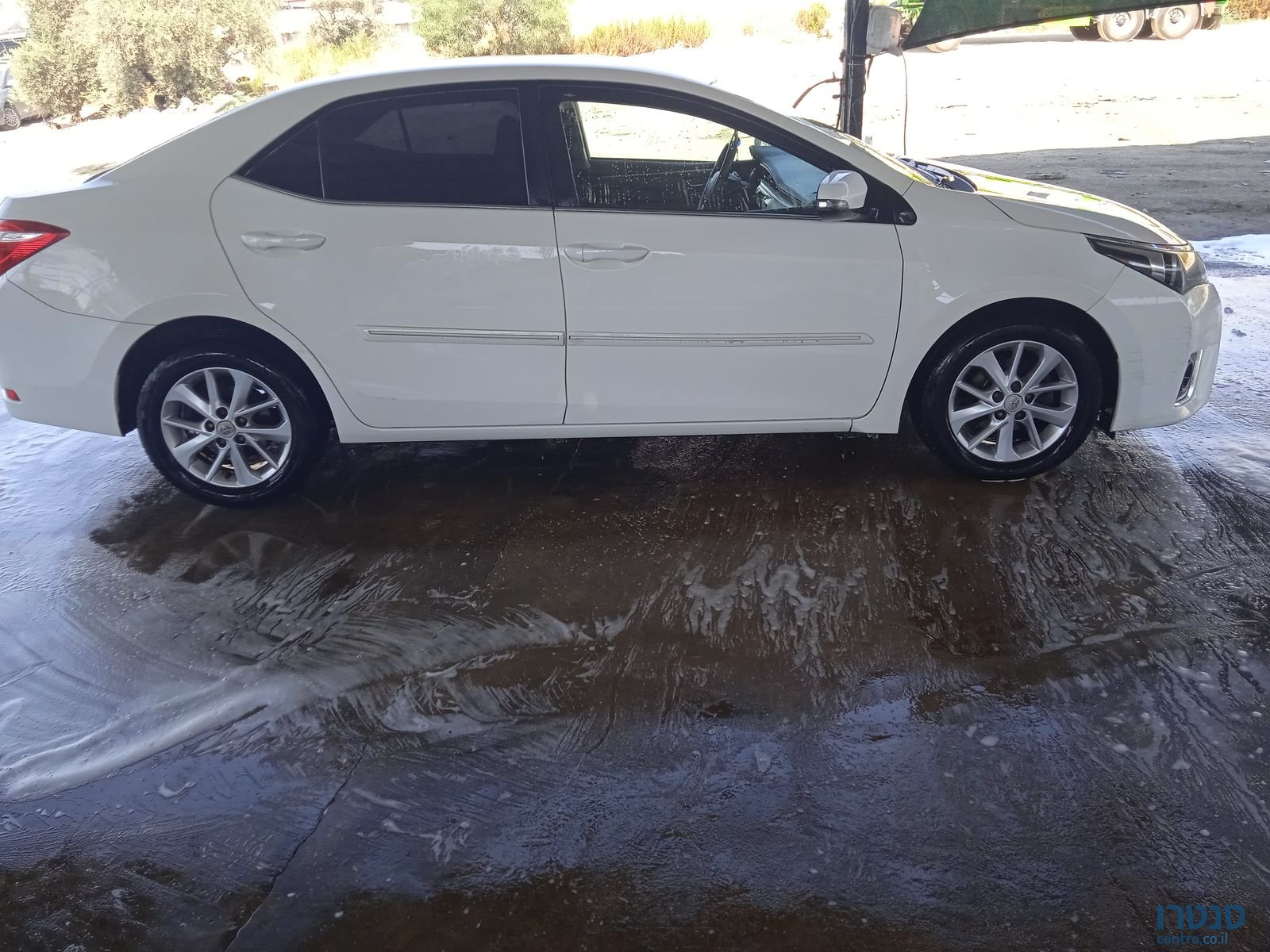 2013' Toyota Corolla טויוטה קורולה photo #5