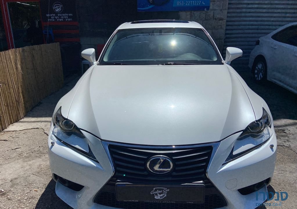 2017' Lexus Is300H לקסוס photo #6