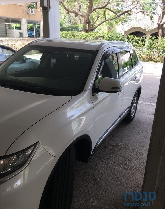 2016' Mitsubishi Outlander מיצובישי אאוטלנדר photo #2