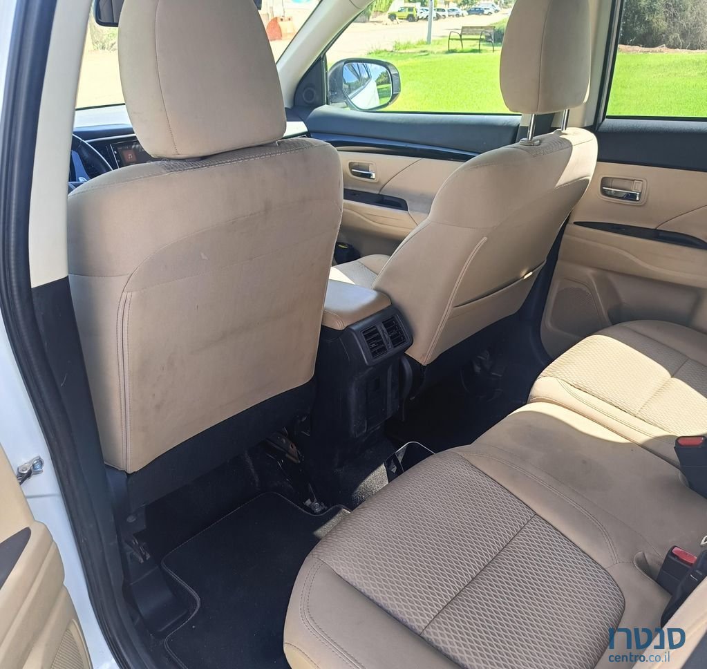 2021' Mitsubishi Outlander מיצובישי אאוטלנדר photo #6