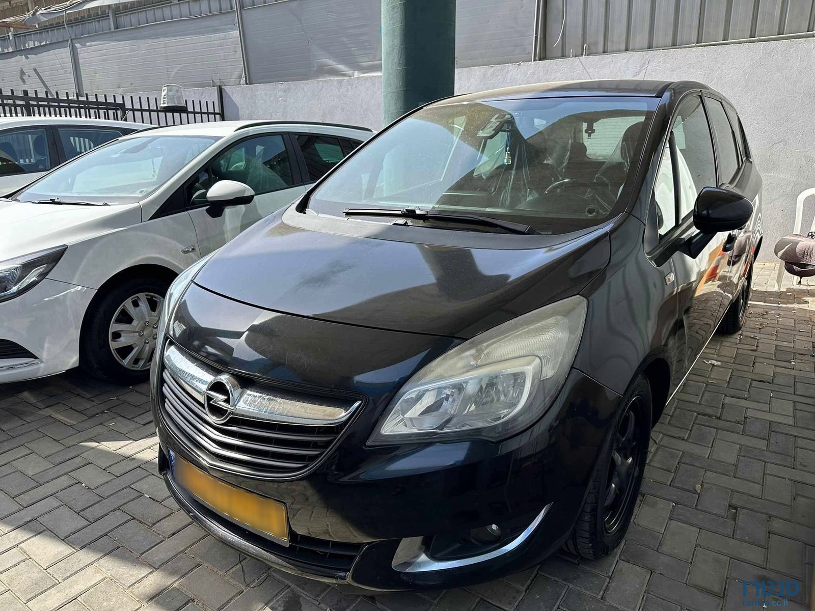 2017' Opel Meriva photo #1