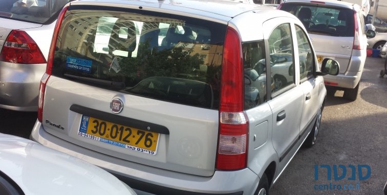 2011' Fiat Panda photo #2