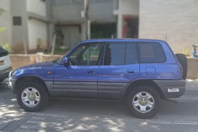 1998' Toyota RAV4 טויוטה