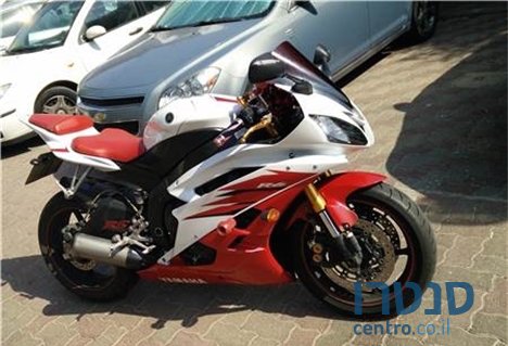 2006' Yamaha R6 photo #1