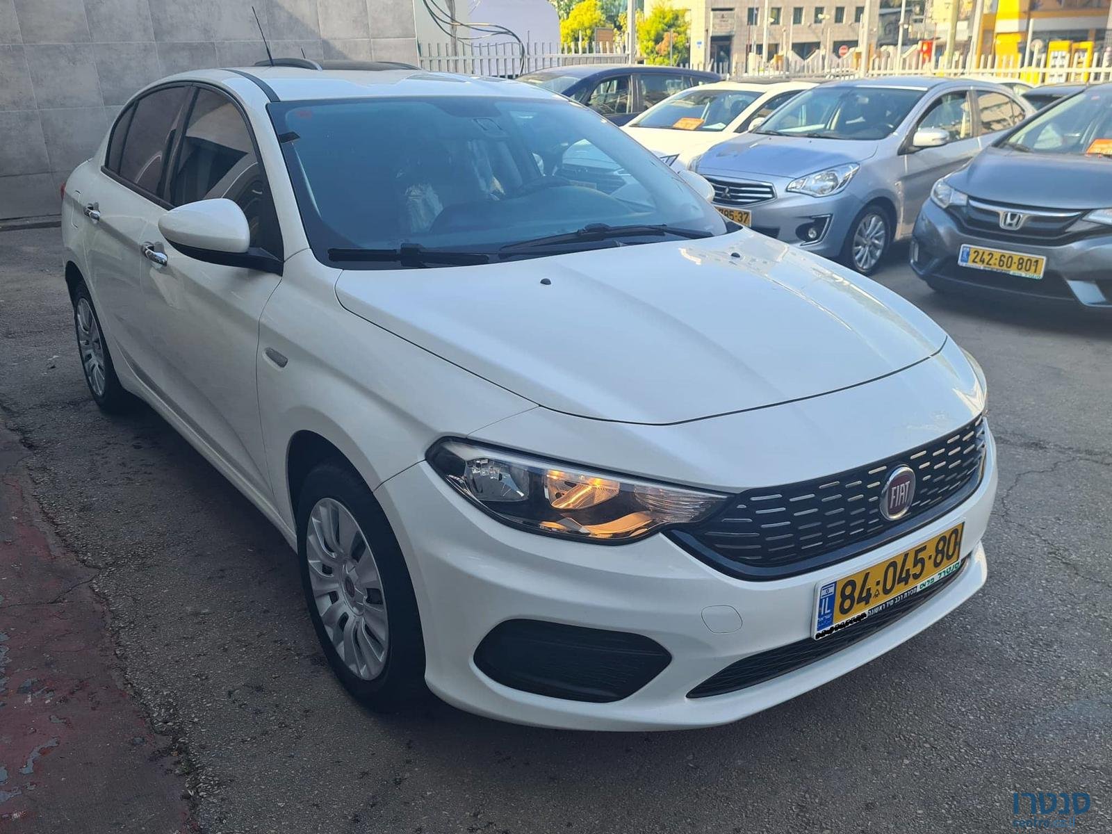 2017' Fiat Tipo photo #1