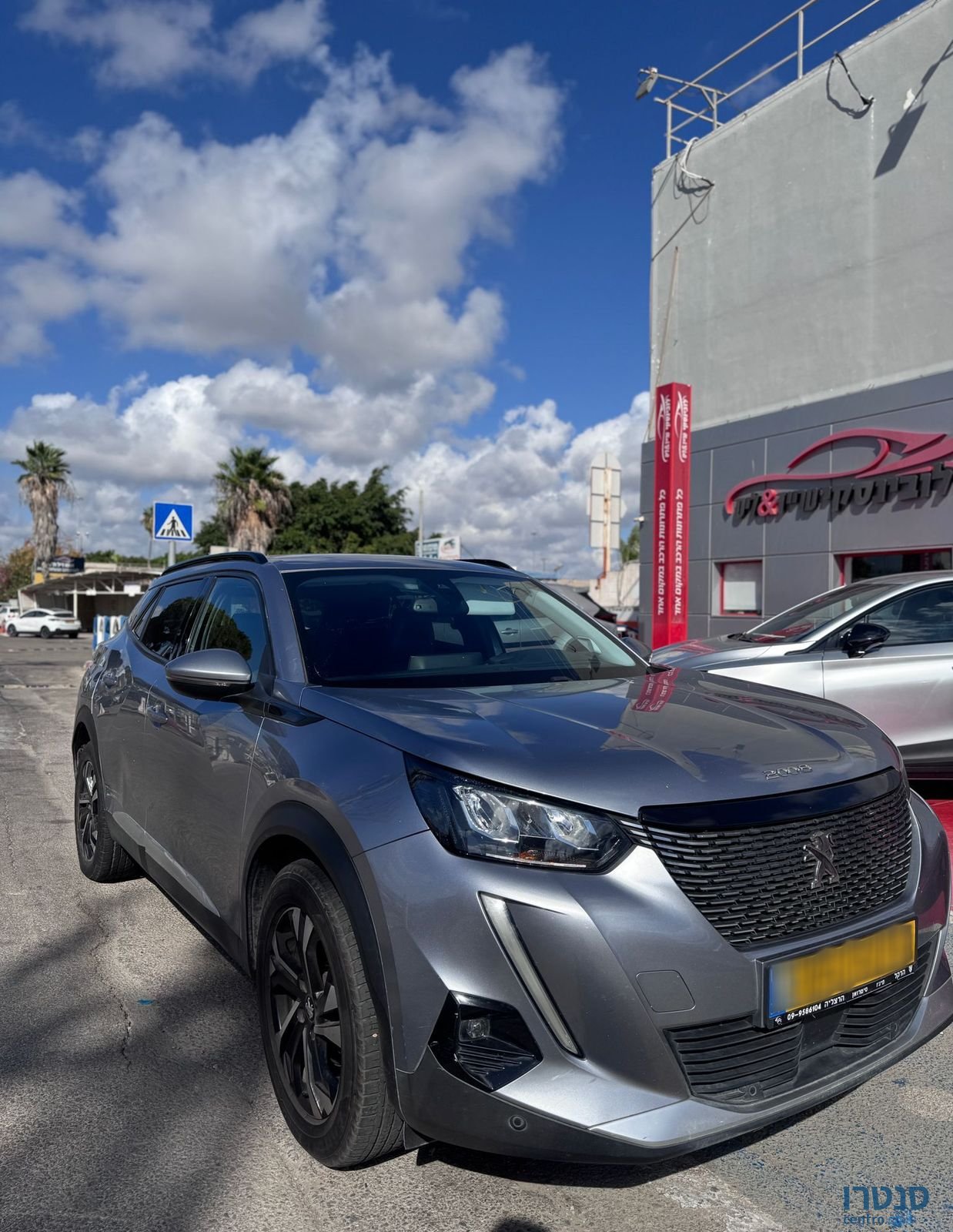 2020' Peugeot 2008 פיג'ו photo #1