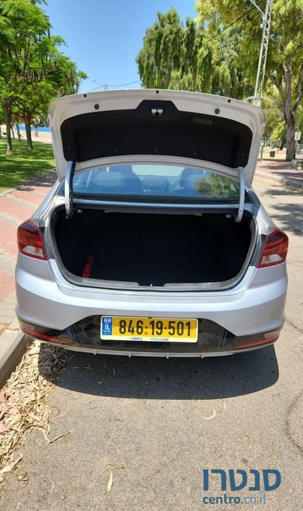 2020' Hyundai Elantra יונדאי אלנטרה photo #2