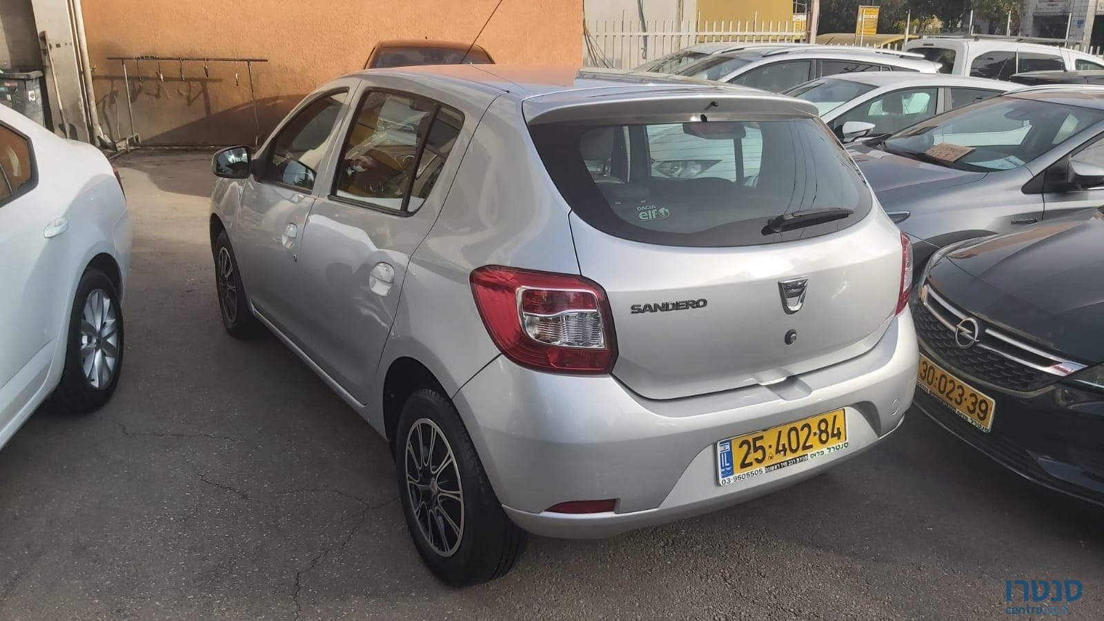 2017' Dacia Sandero photo #2
