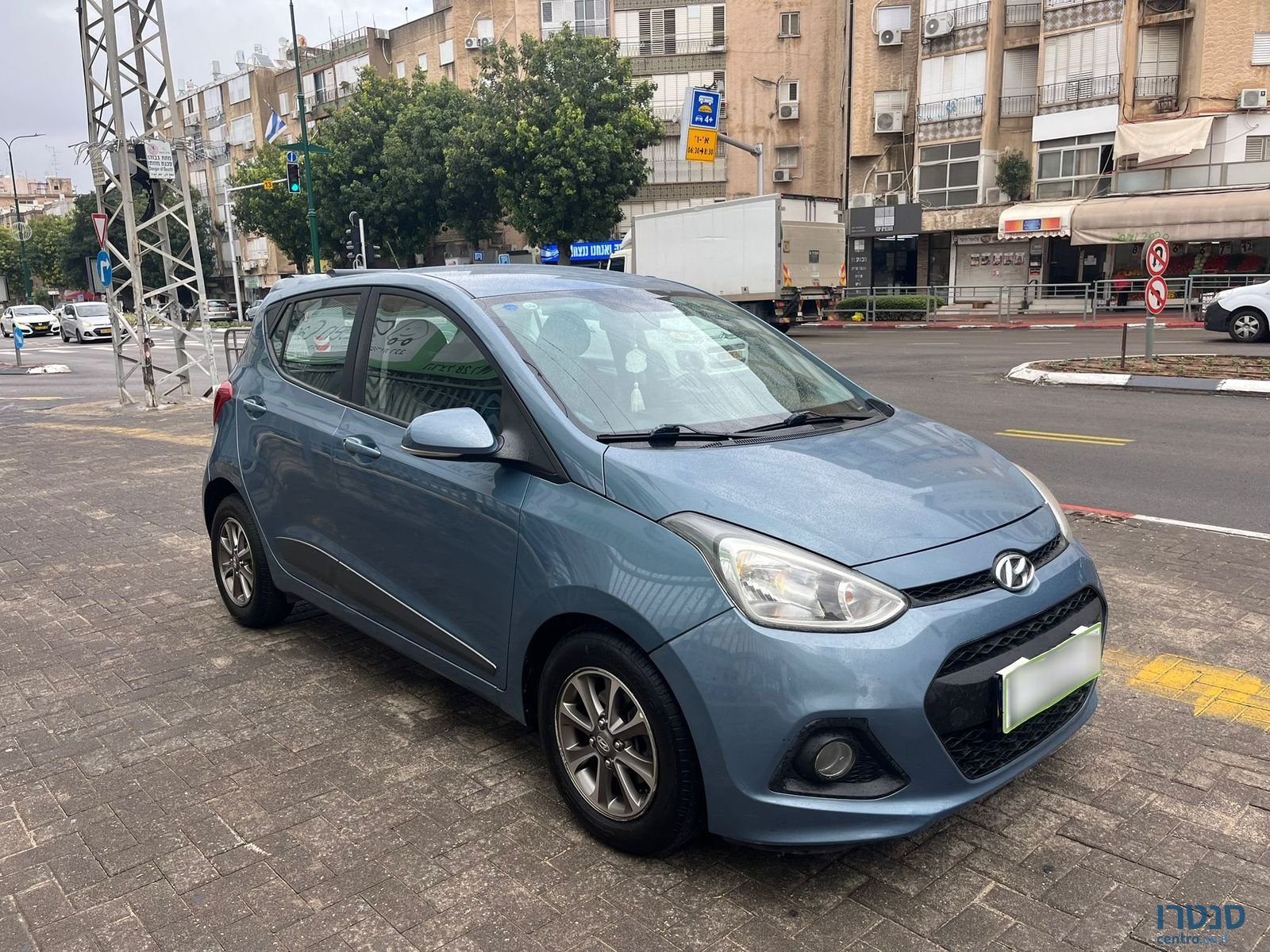 2016' Hyundai i10 photo #5