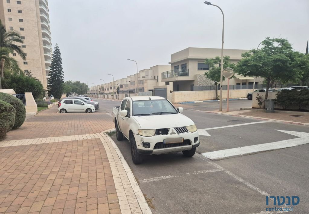 2011' Mitsubishi L200 מיצובישי טרייטון photo #5