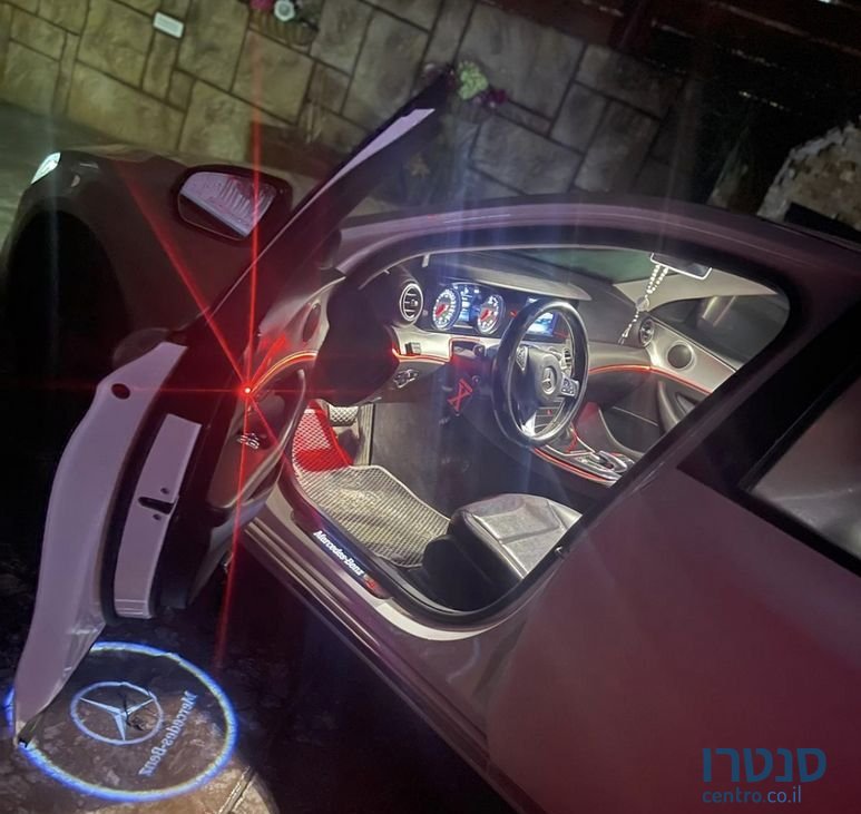 2016' Mercedes-Benz E-Class מרצדס Taxi photo #3