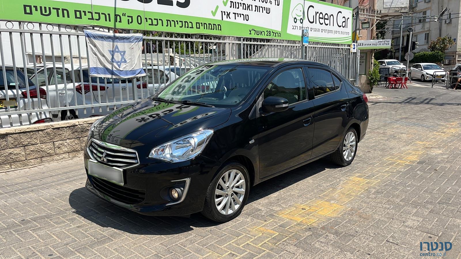 2017' Mitsubishi Attrage photo #2