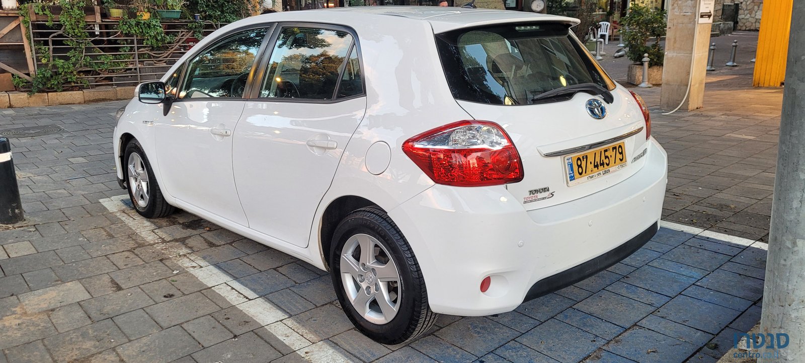 2013' Toyota Auris טויוטה אוריס photo #2