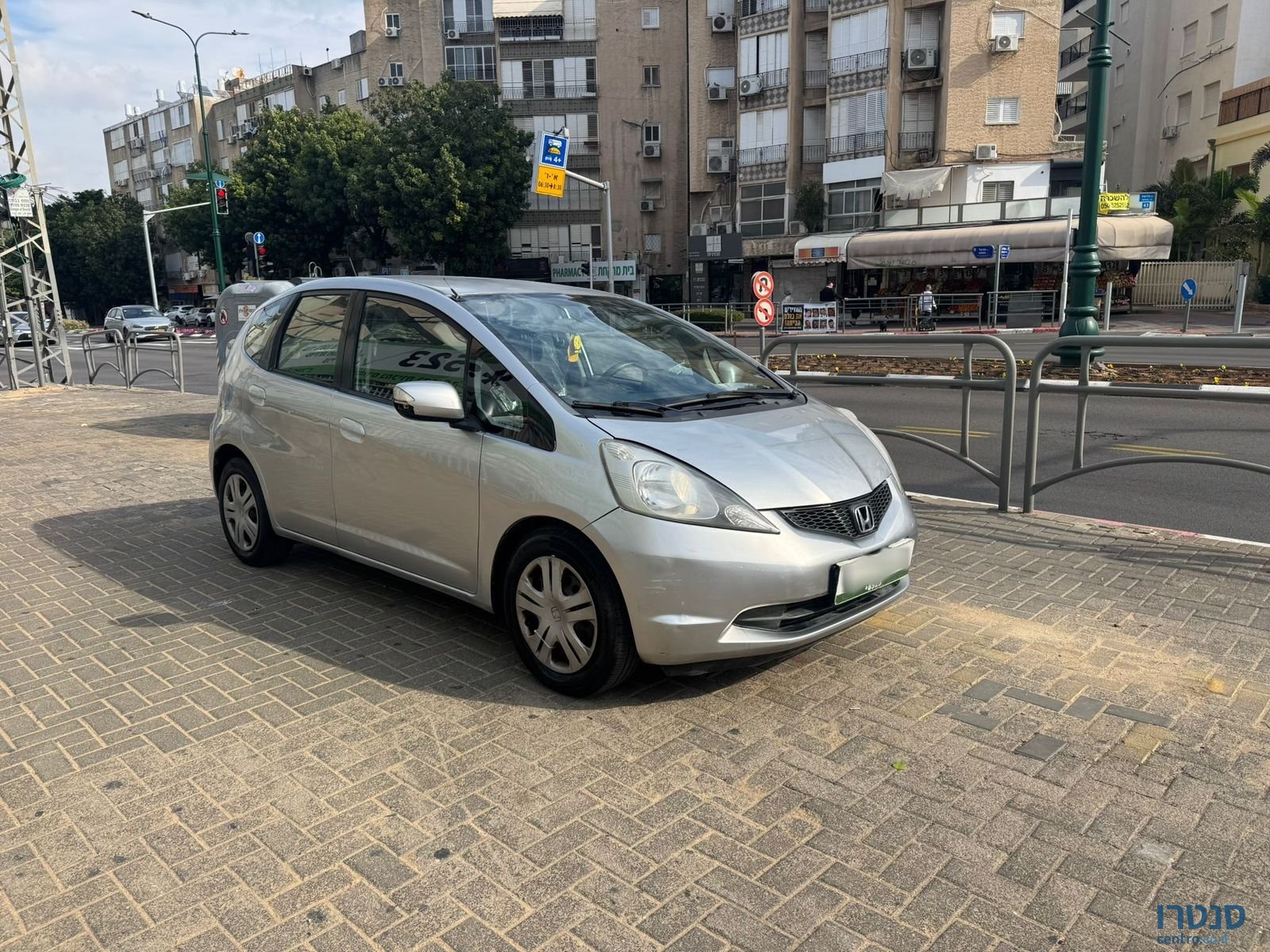 2012' Honda Jazz photo #6