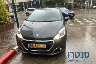2016' Peugeot 208 פיג'ו photo #2