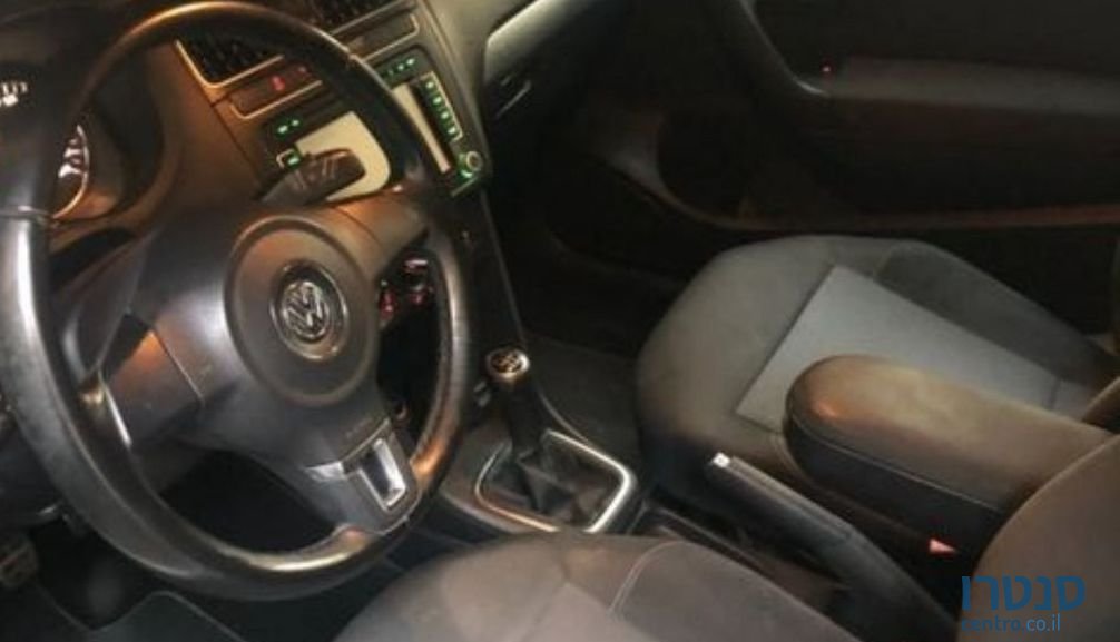 2011' Volkswagen Polo פולקסווגן פולו photo #4