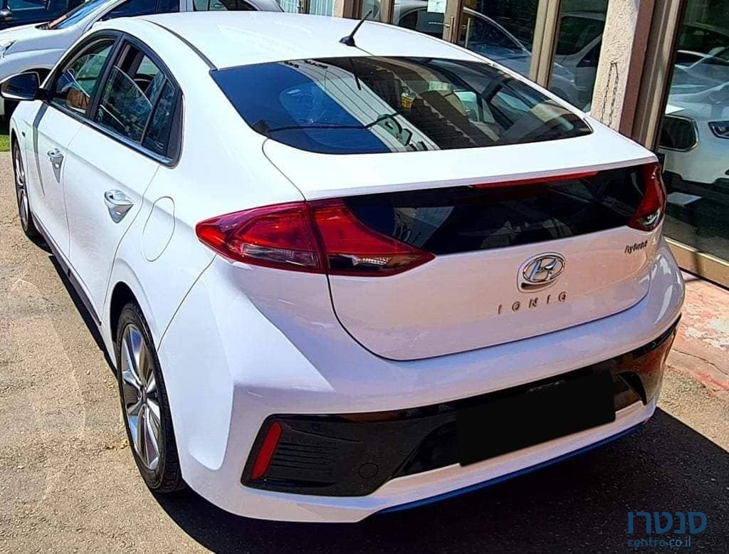 2018' Hyundai IONIQ photo #4