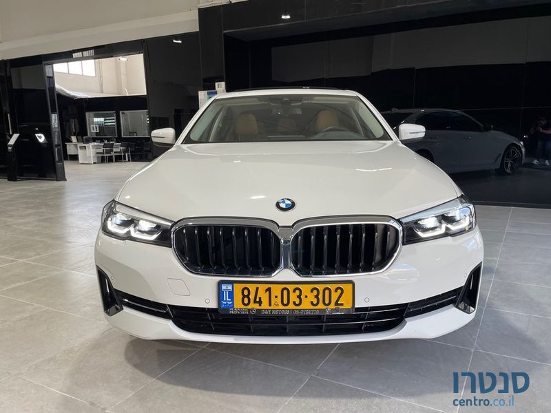 2022' BMW 5 Series ב.מ.וו סדרה 5 photo #1