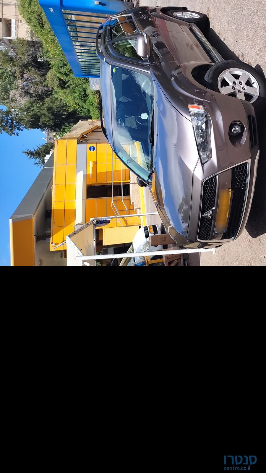 2010' Mitsubishi Outlander מיצובישי אאוטלנדר photo #1