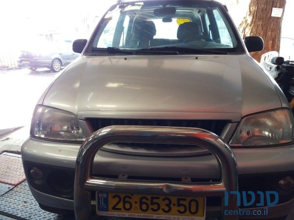 2005' Daihatsu Terios photo #1