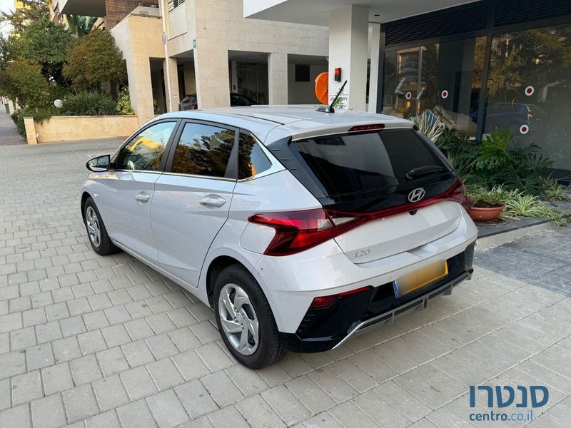 2024' Hyundai i20 יונדאי photo #3