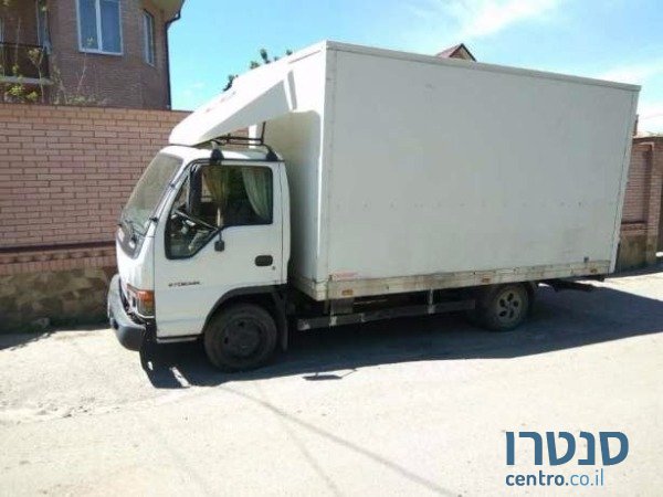 2005' Isuzu Sumo photo #1