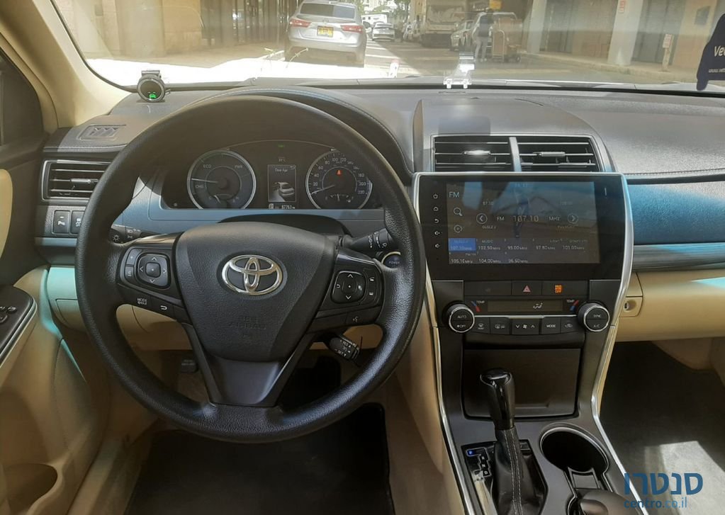 2017' Toyota Camry טויוטה קאמרי photo #2