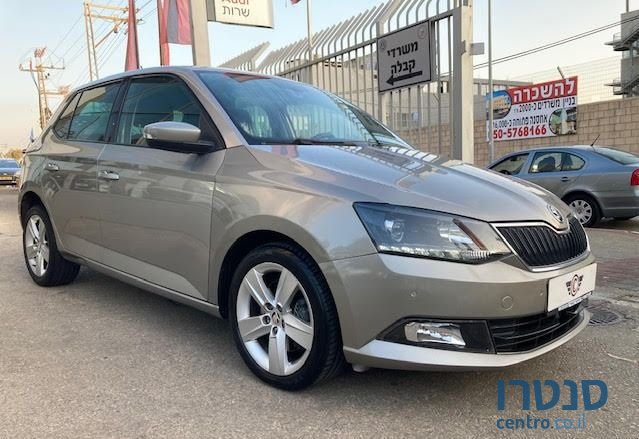 2016' Skoda Fabia סקודה פאביה photo #4