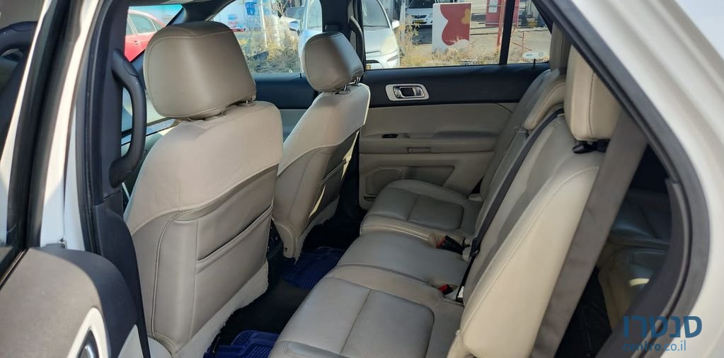 2012' Ford Explorer פורד אקספלורר photo #5