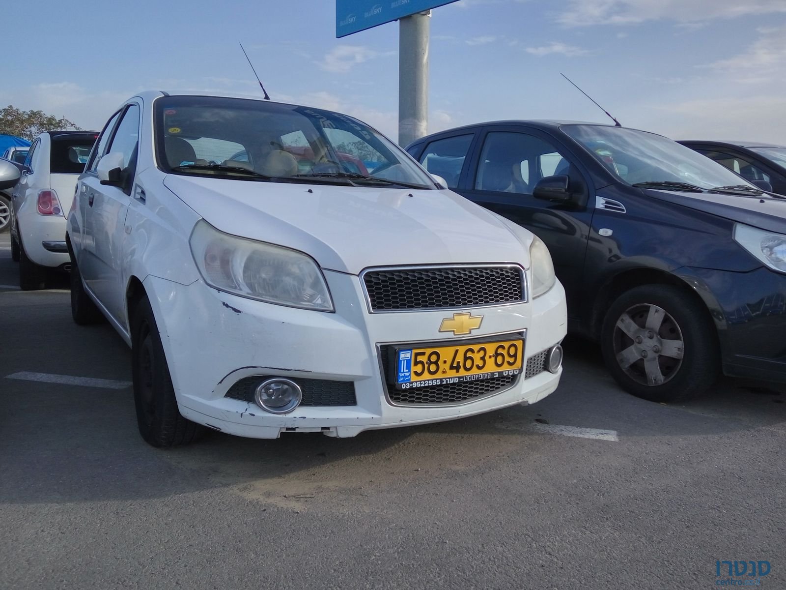 2009' Chevrolet Aveo LT photo #2
