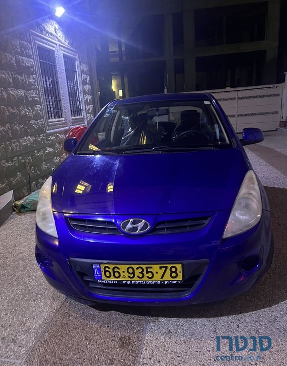 2011' Hyundai i20 יונדאי photo #2