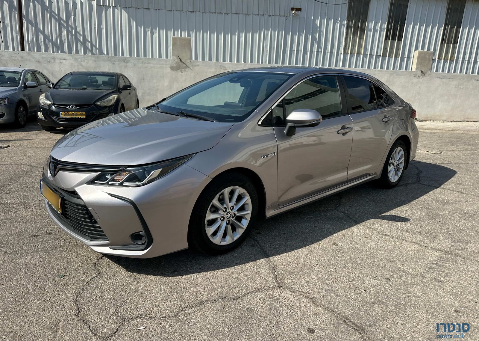 2021' Toyota Corolla טויוטה קורולה photo #1