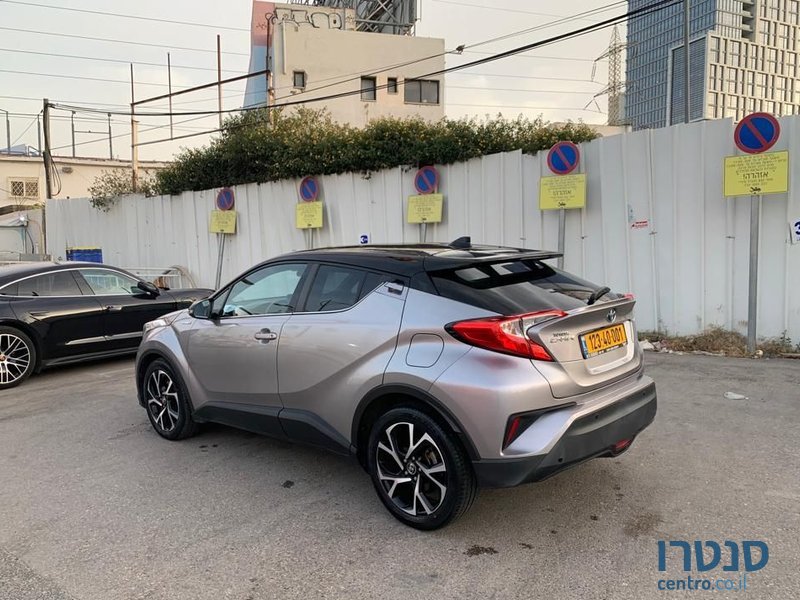 2018' Toyota C-Hr טויוטה photo #4