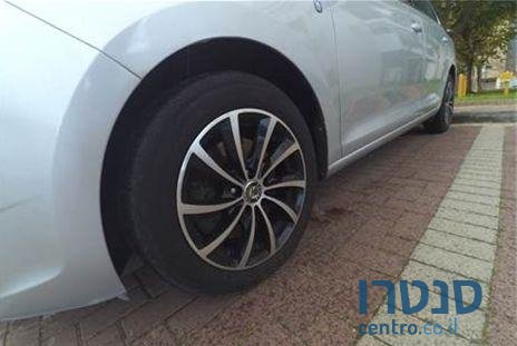 2013' Skoda Rapid סקודה ראפיד photo #3