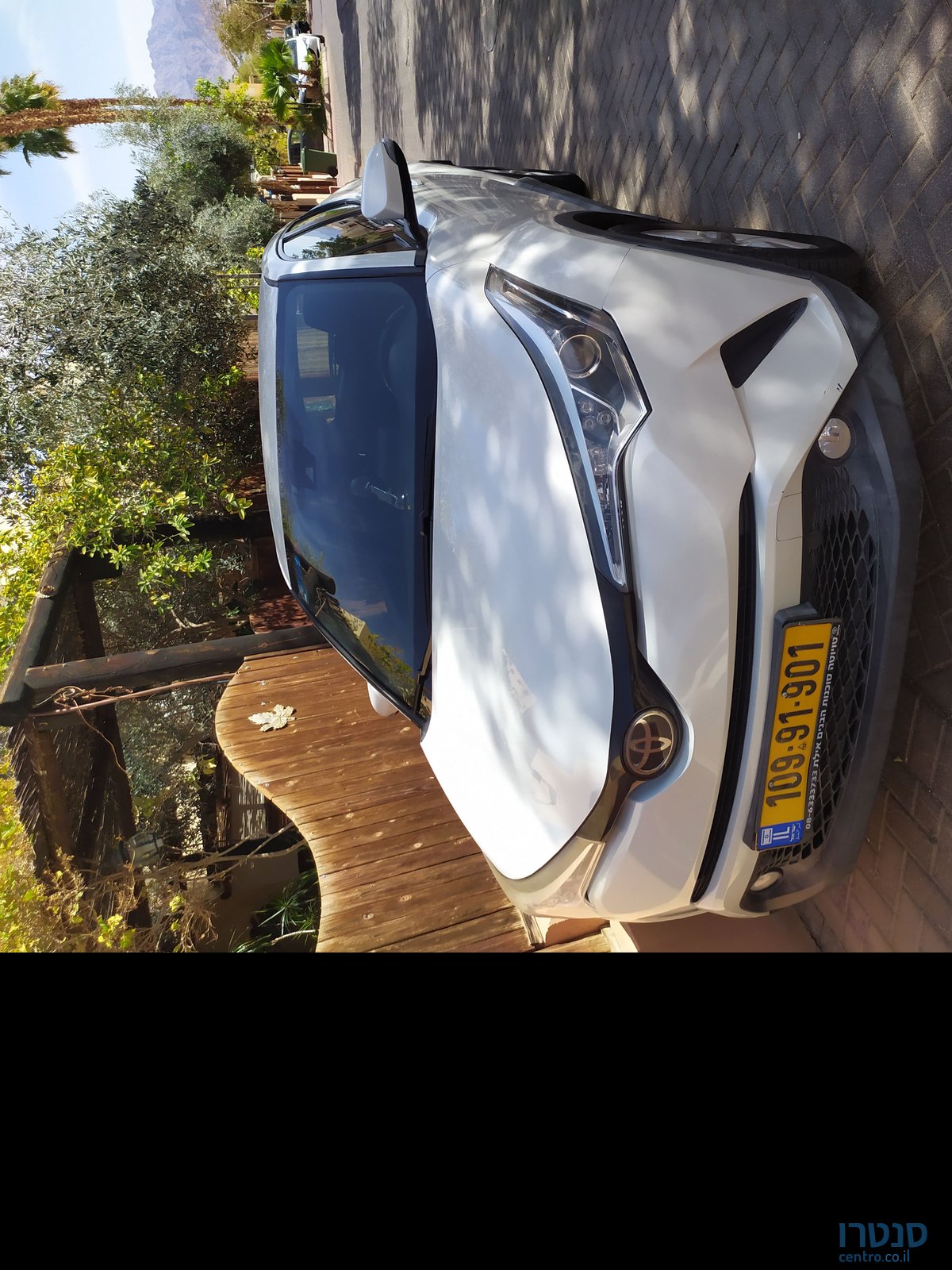 2017' Toyota C-HR טויוטה photo #1